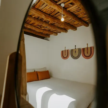 Smaragda'S Guest Rooms Limassol Exterior photo