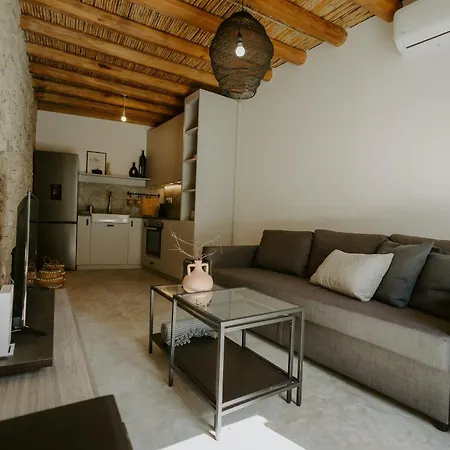 Smaragda'S Guest Rooms Limassol Exterior photo