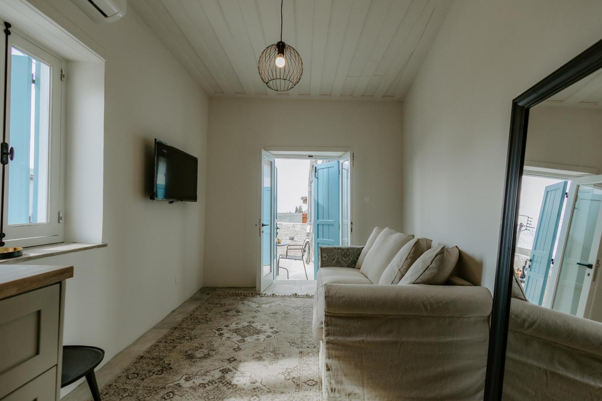 Smaragda's Guest Limassol