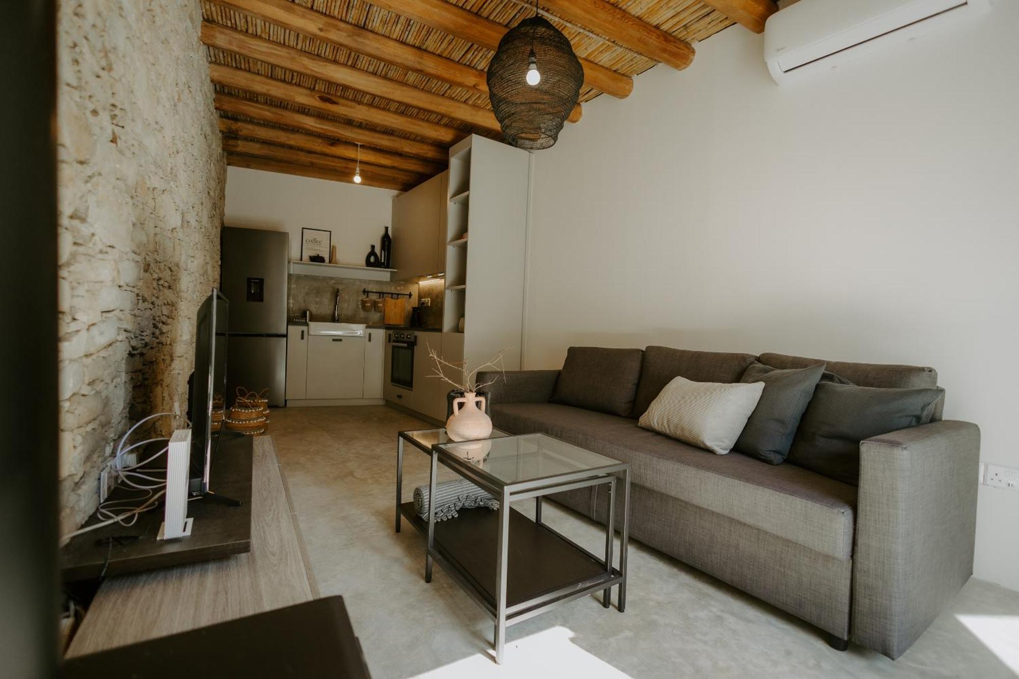 Smaragda's Guest Apartment *